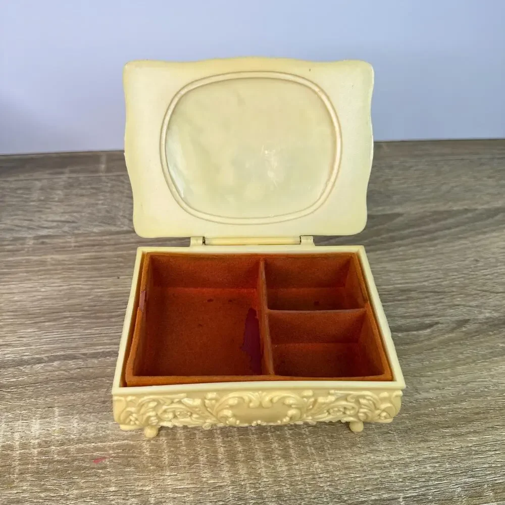 Unbranded vintage celluloid